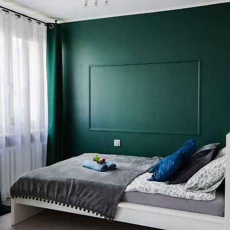 Apartament Miki วอร์ซอ ภายนอก รูปภาพ