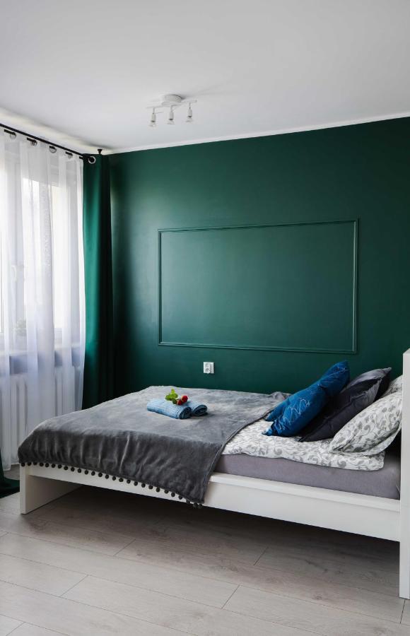 Apartament Miki วอร์ซอ ภายนอก รูปภาพ