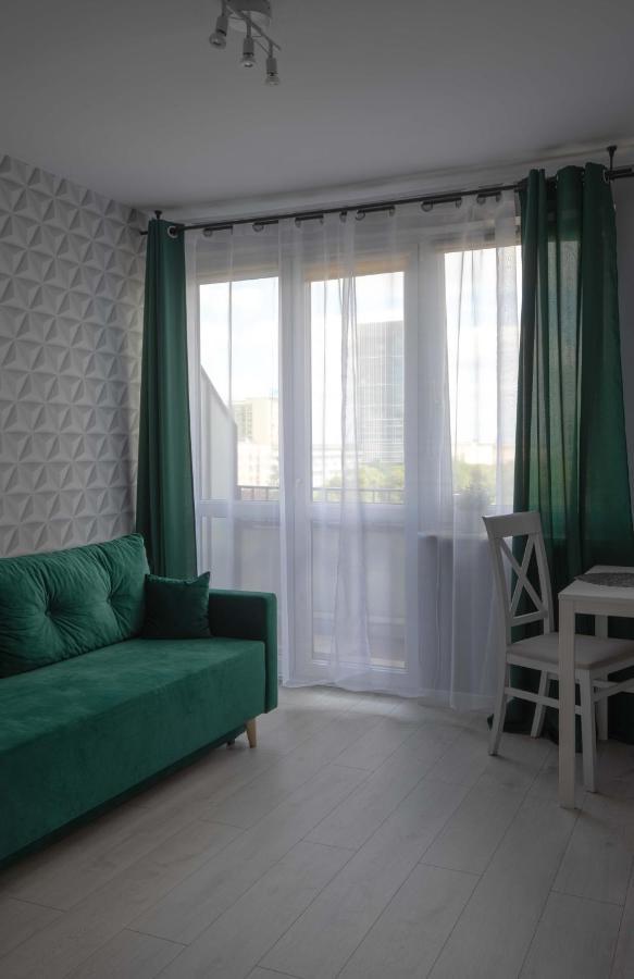 Apartament Miki วอร์ซอ ภายนอก รูปภาพ